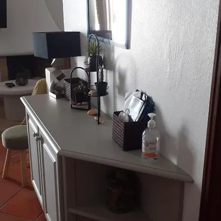 Oliver Apartment *