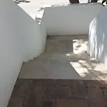 شقة Oliver